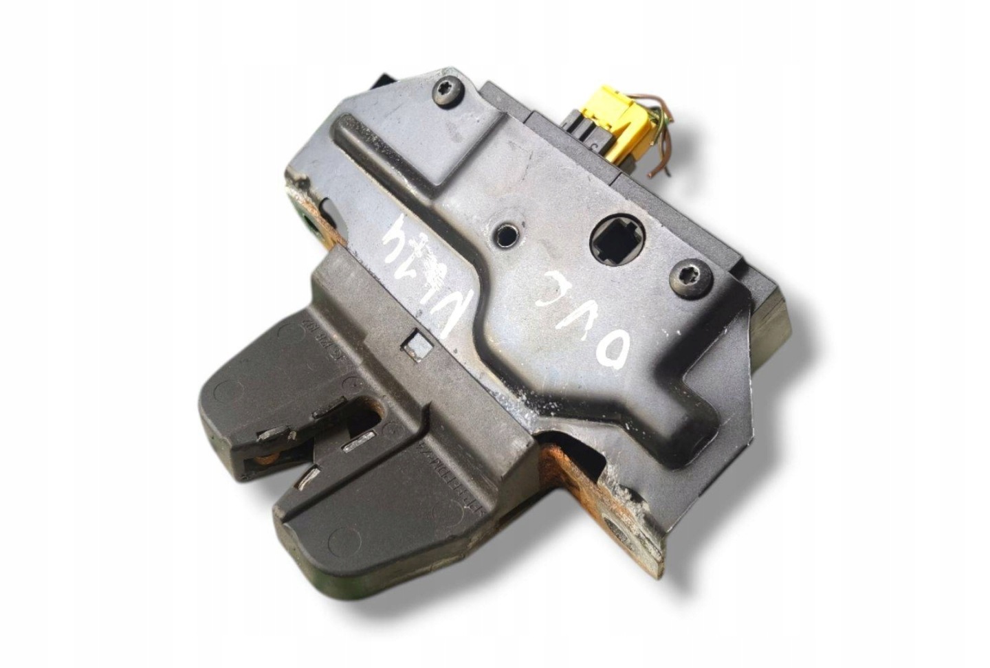 lock bonnet boot Opel Vectra C facelift 2008 13178192