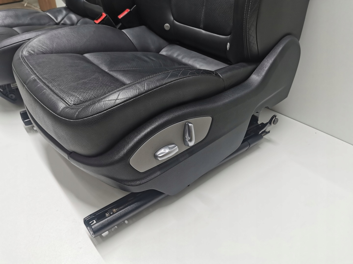 seats electrics SKORZANE upholstery PORSCHE CAYENNE II