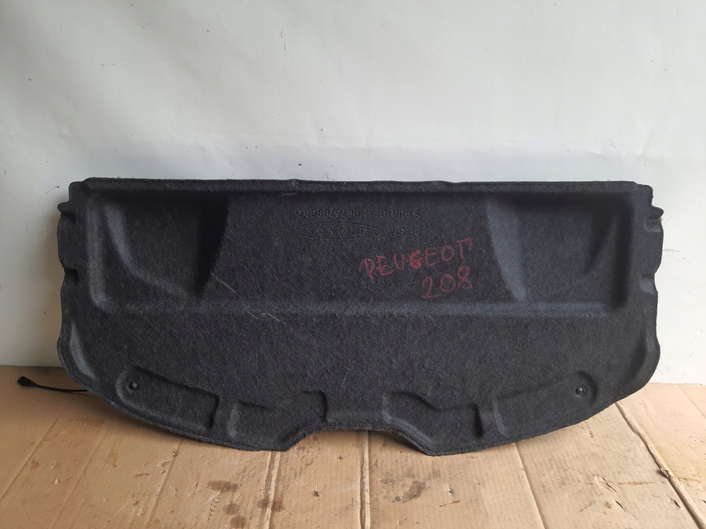 PEUGEOT 208 12-15 rear plato