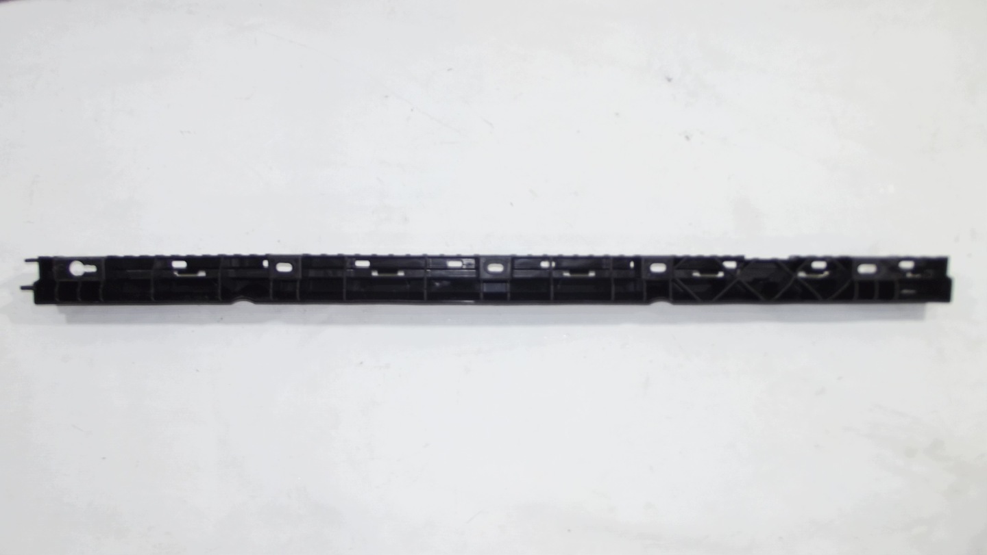 Volvo XC90 II Support Support plaque Jupes Droite Arrière 32216526