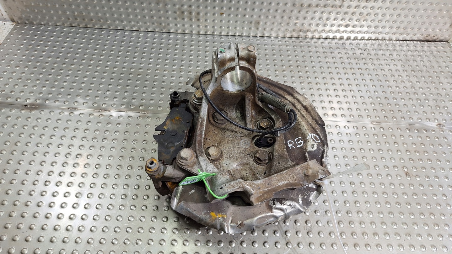 Mozzo FUSELLO perno mozzo sinistra Anteriore 6764443 BMW E81 E87 E90 E91 E92 E93