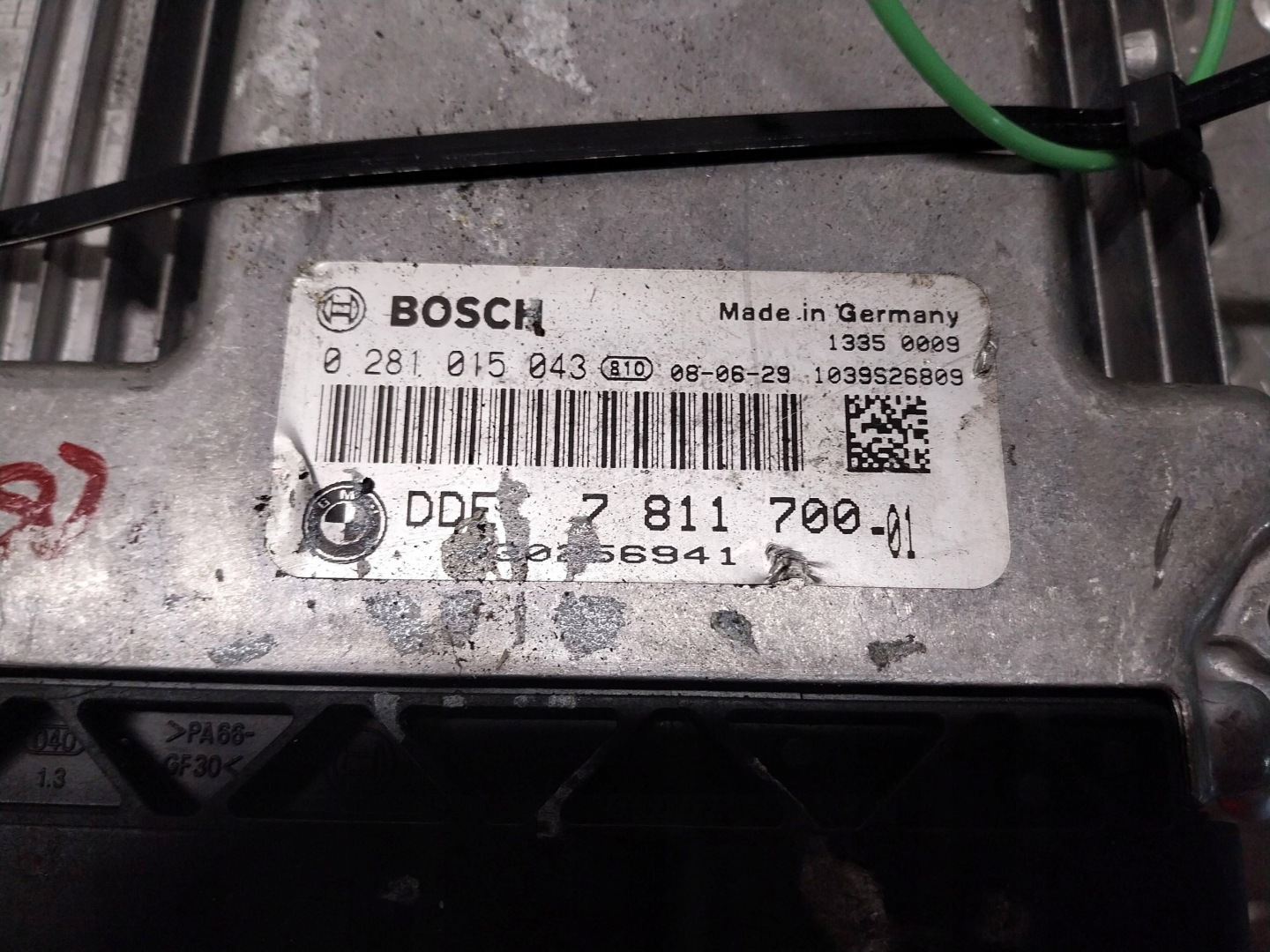 Unité de contrôle Ordinateur Moteur 7811700 BMW E91 E90 E60 E84 E87 E92 E93 2.0D