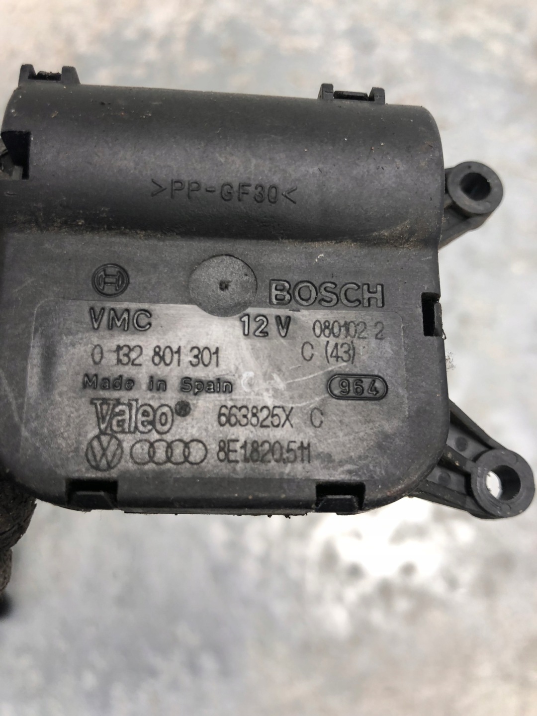 Motor heizgebläse AUDI A4 B6 B7 8E1820511