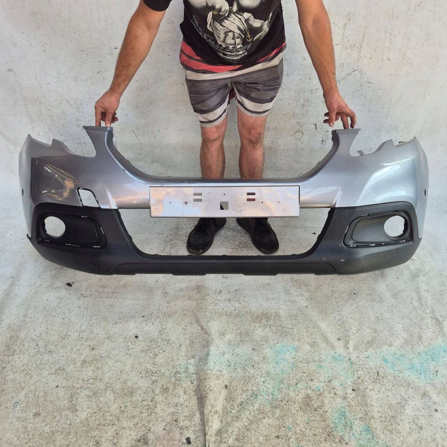 PEUGEOT 2008 and 1 13-16 bumper front front PDC