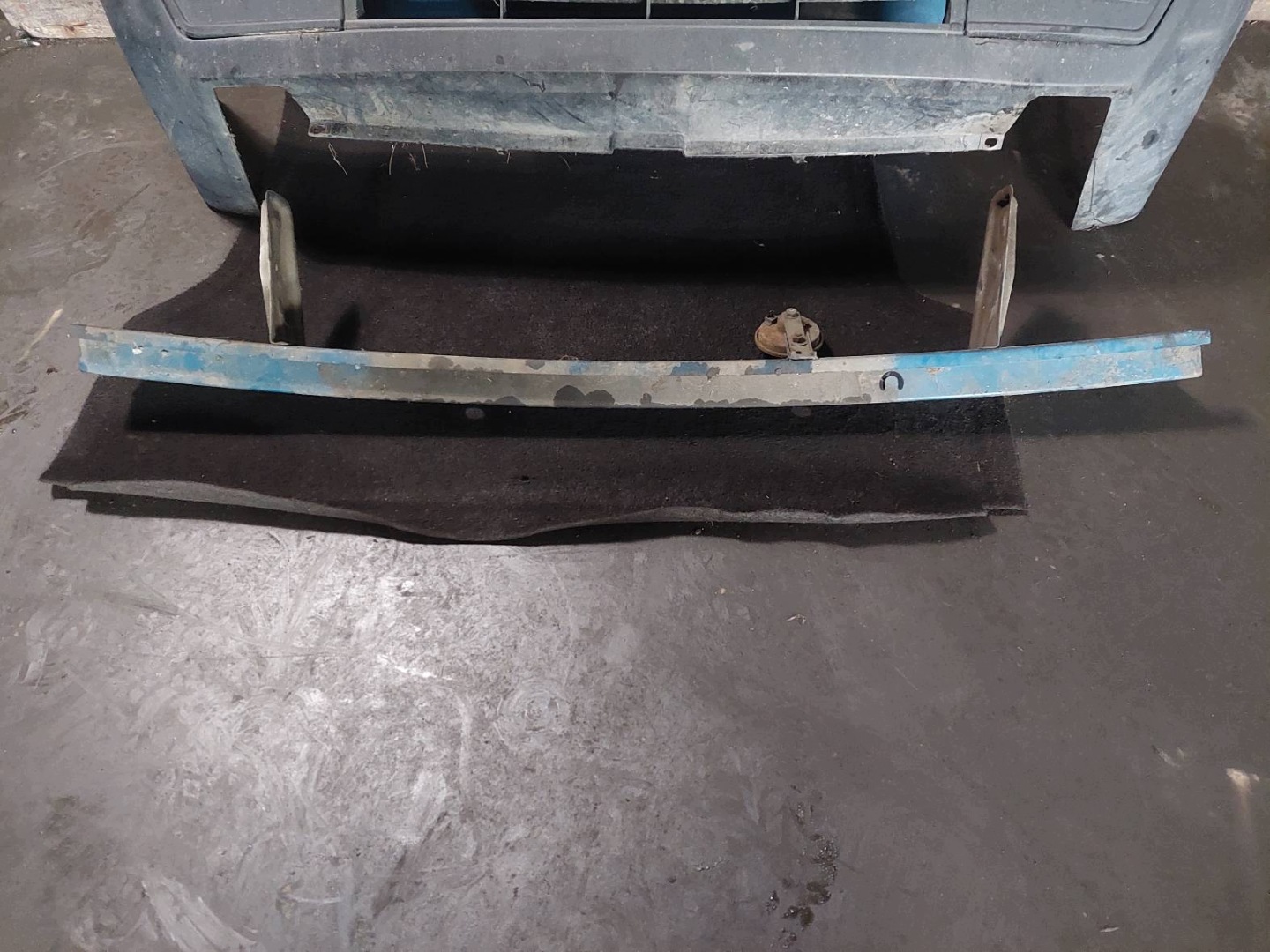 complete front bonnet bumper light fender SKODA FAVORIT and