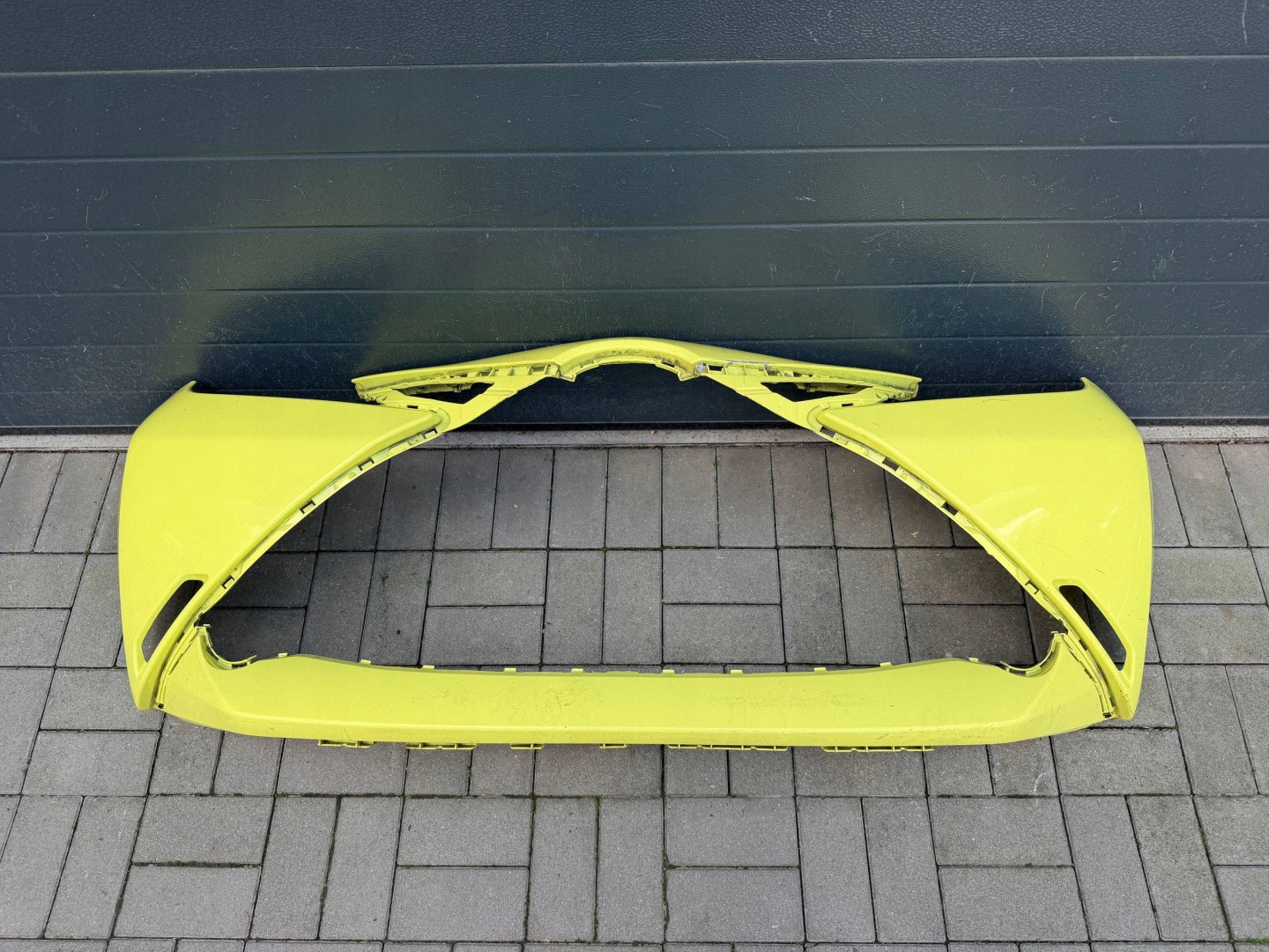 Toyota Aygo 14- bumper front front