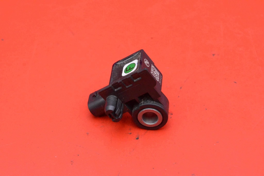 impact sensor right front 95920-I7000 KIA EV6 GT 21
