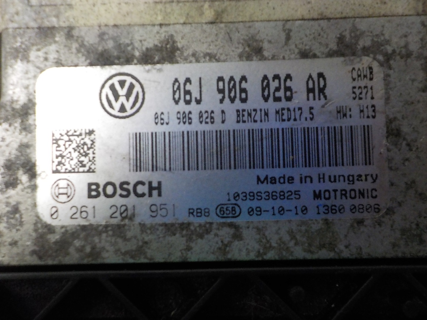 VW computer control unit 06J906026AR 0261201951