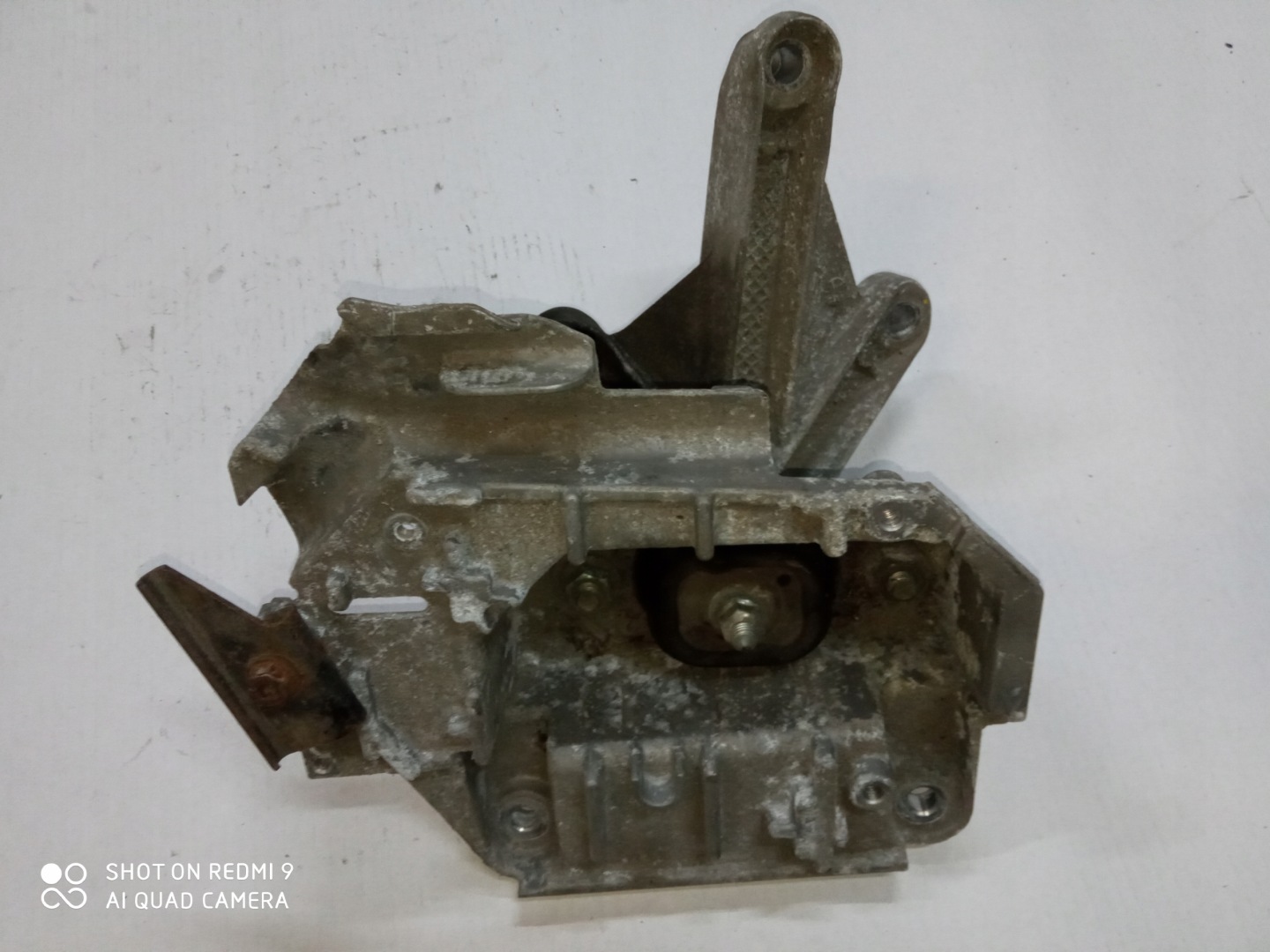NISSAN supporto airbag 8200043084 11254AX600
