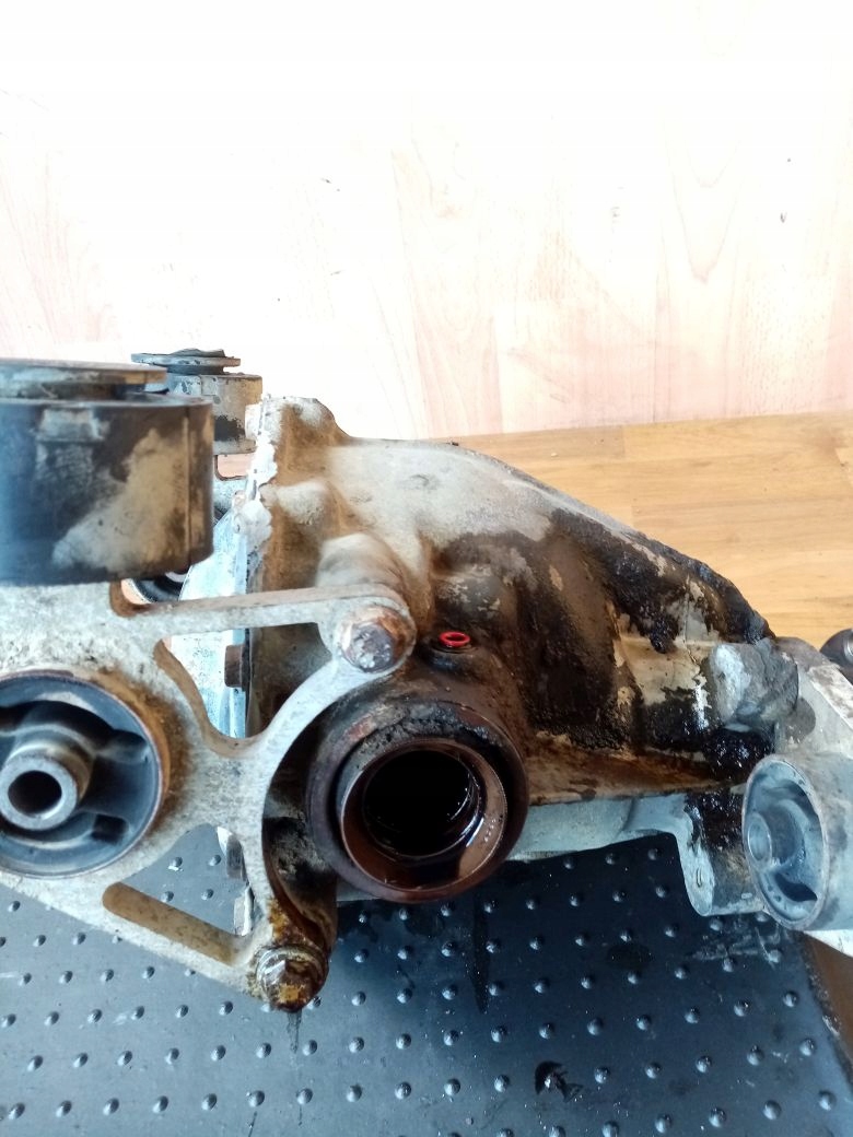 diff FREELANDER and 2.0 DI 174-002