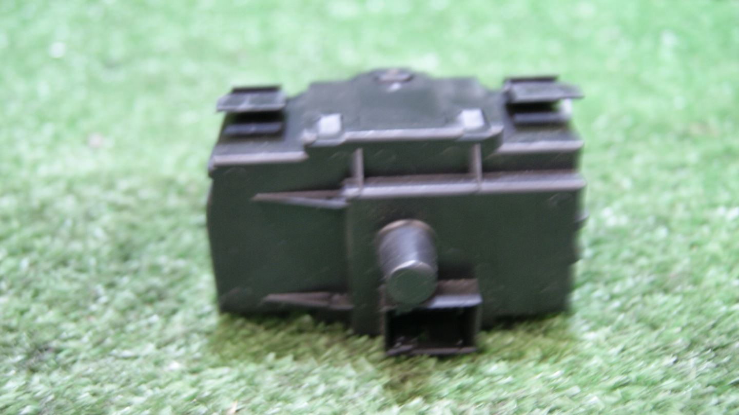 interruttore luci BMW E88 6932796