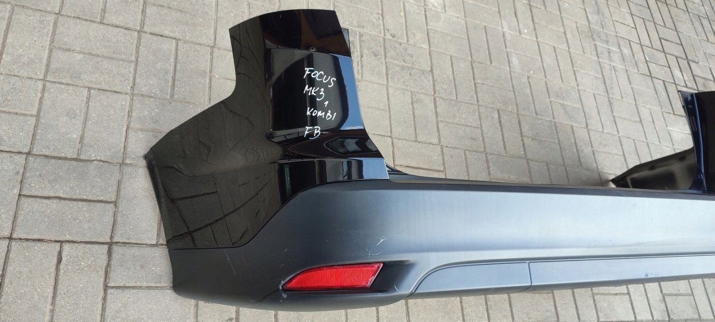 bumper rear part rear Ford Focus MK3 kombi FB