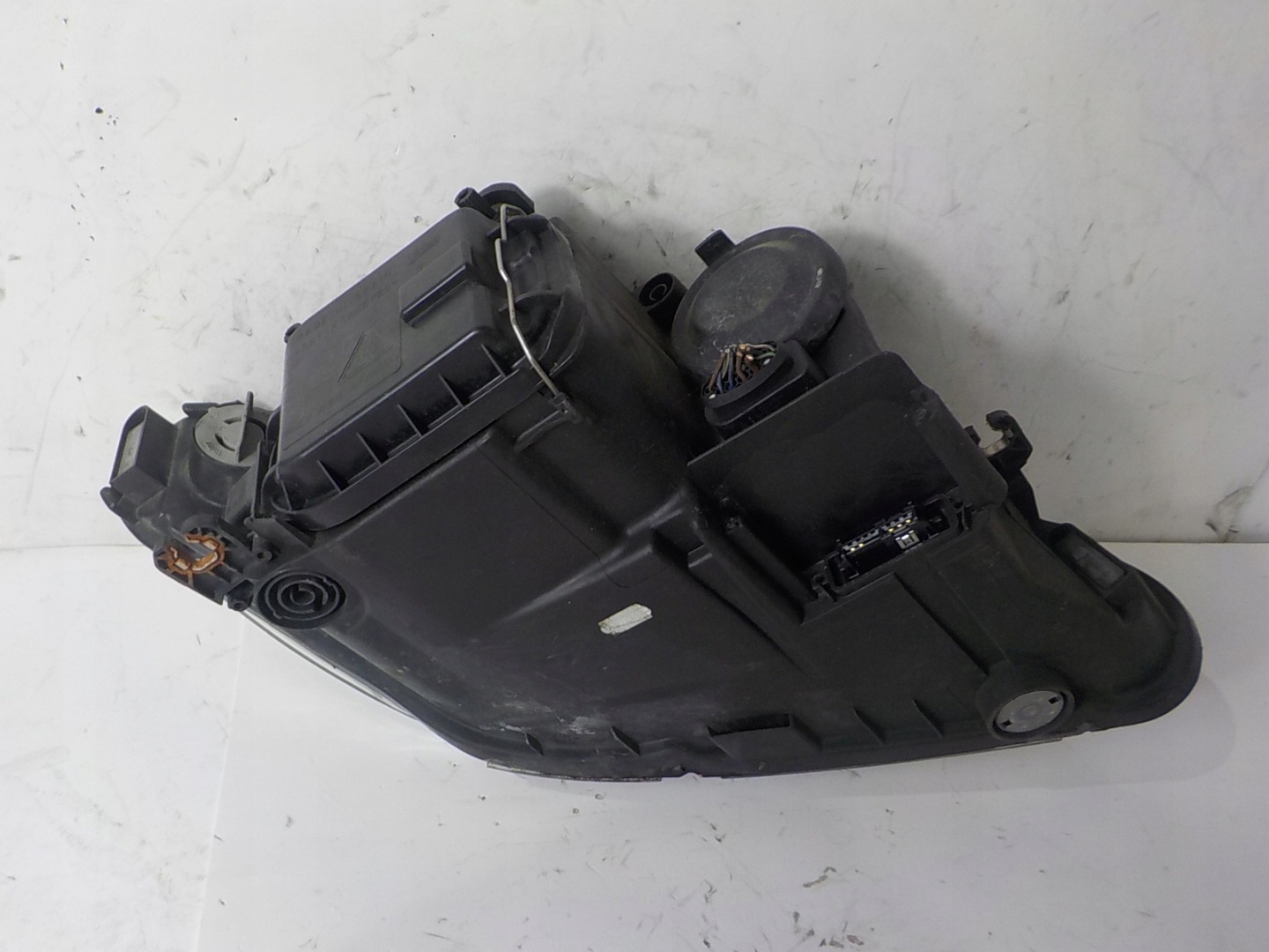 SEAT EXEO XENON LIFT light left front front UK