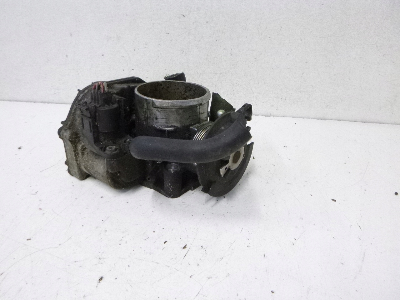Drosselklappenstellmotor Audi A4 B5 1.8 1997r.