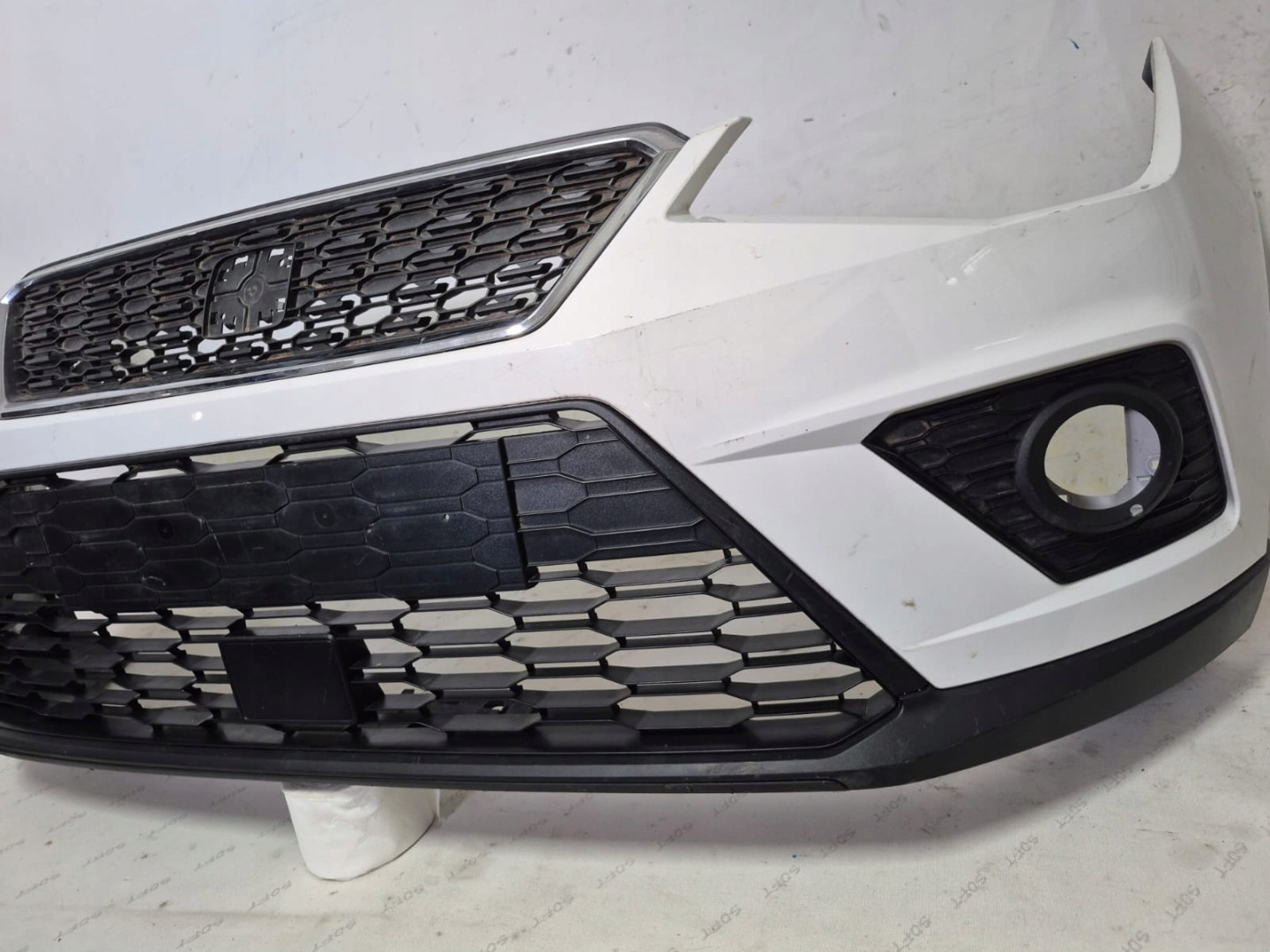 SEAT ARONA 6F9 17- bumper front front 6F9807221B