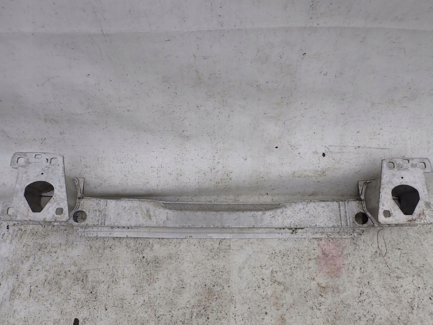 PORSCHE CAYENNE III 9Y 17- bumper support rear part