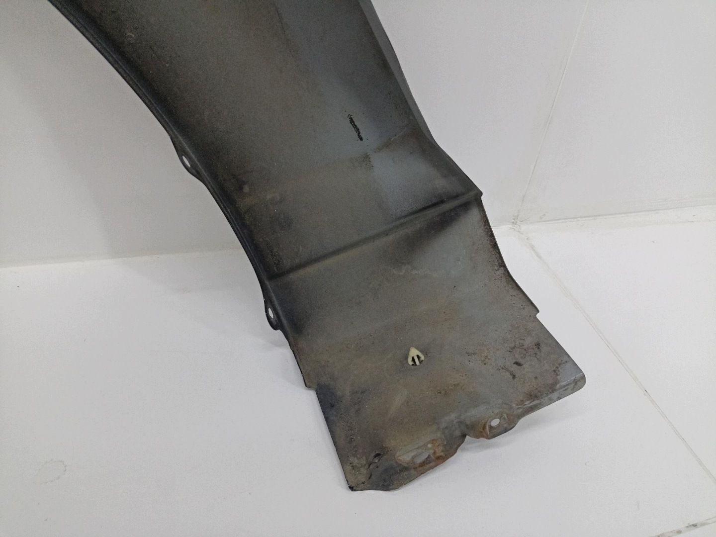 fender front right side Mazda 6 3 2014