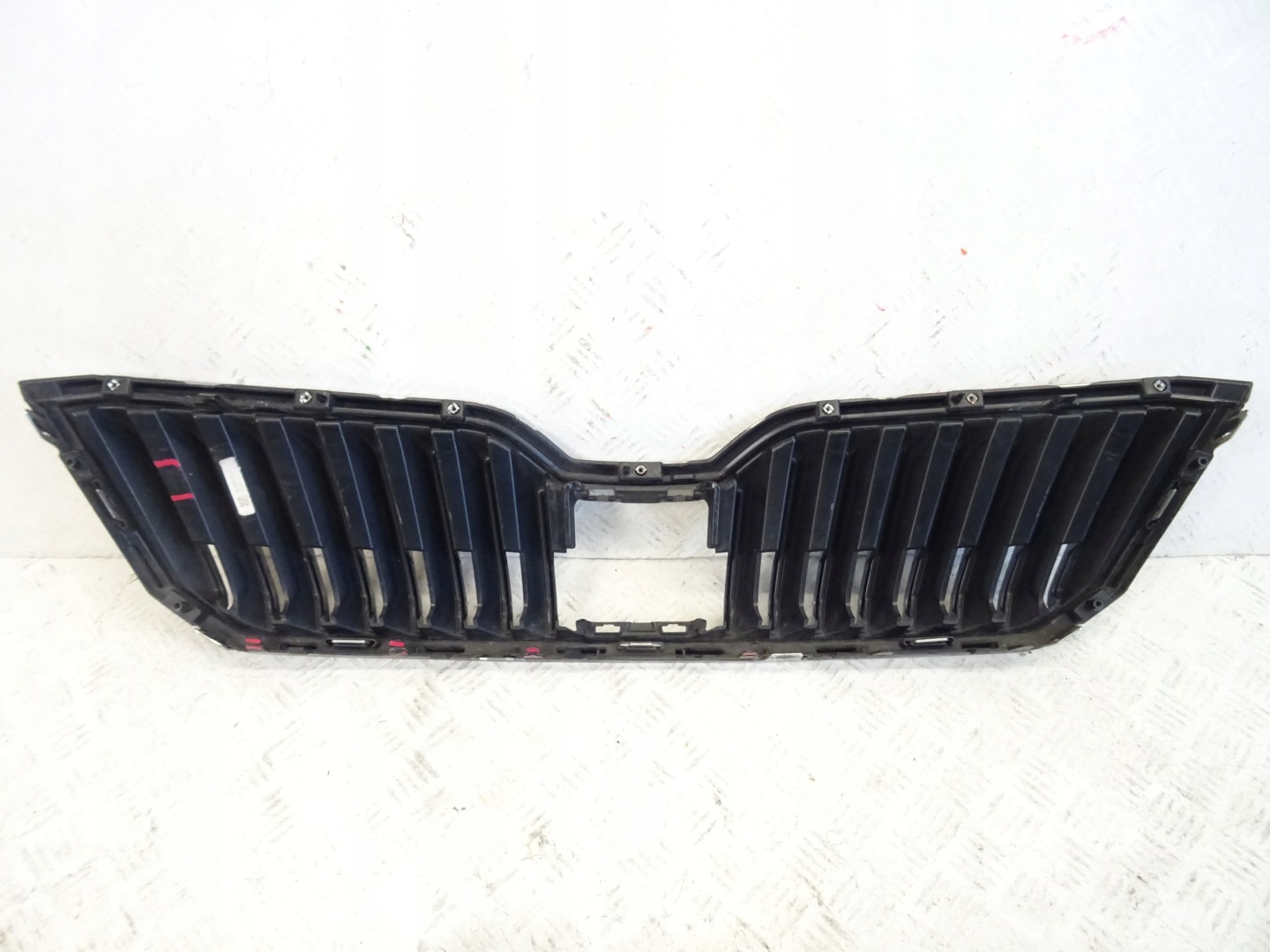 grill grille front front SKODA SUPERB III LIFT 3V0853653B