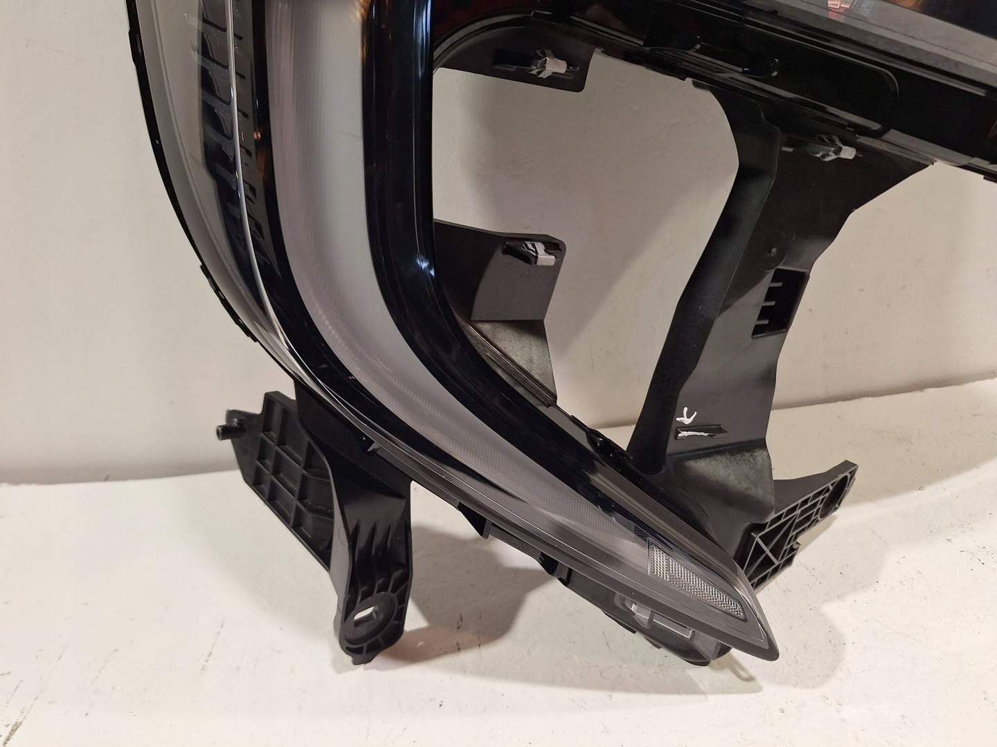 light front right LED 260106174R RENAULT MASTER IV V 24