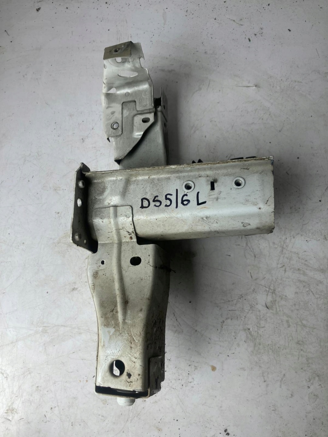 quarter holder supports CITROEN DS5 left front