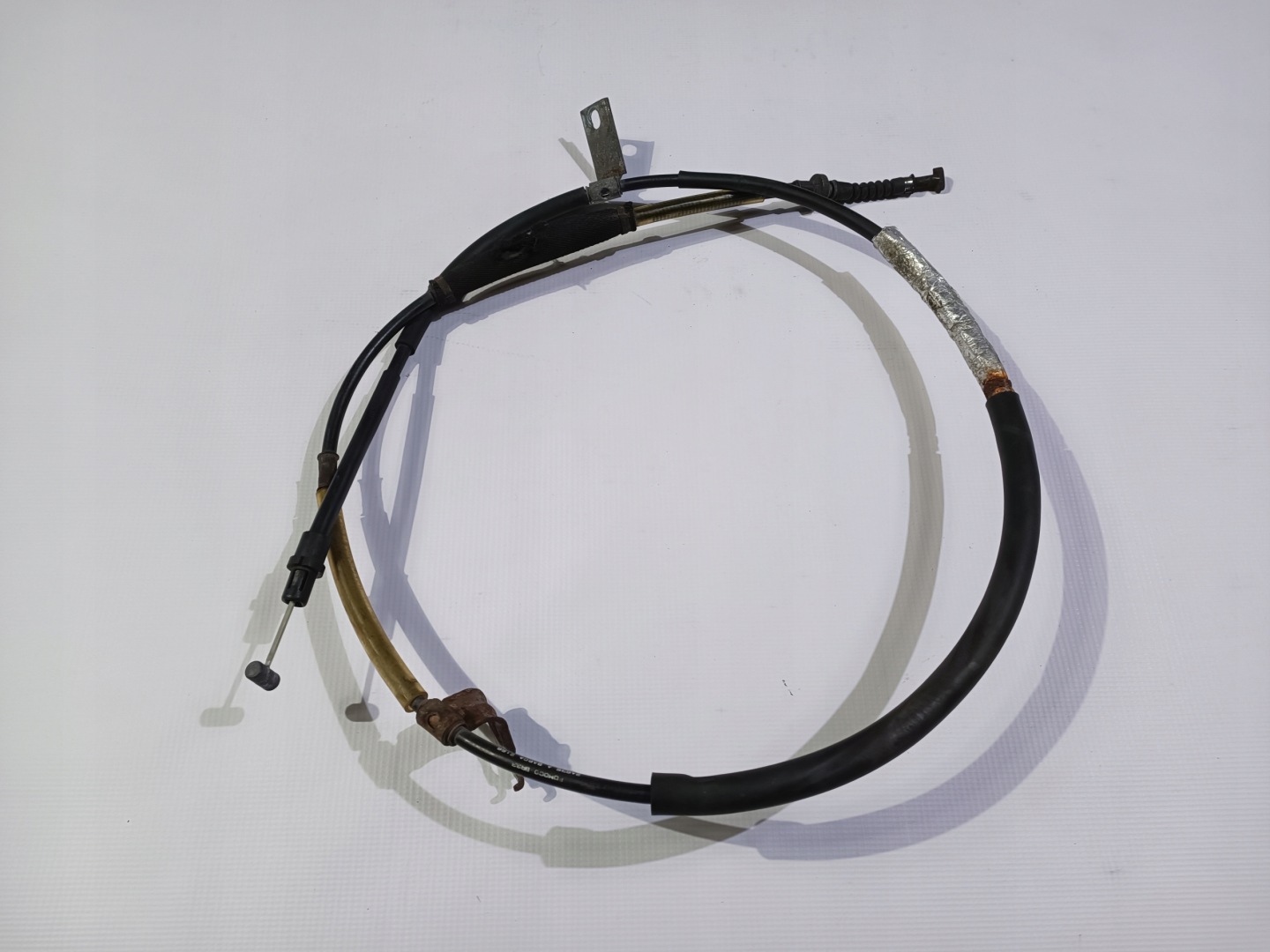 lanko elektrická brzda pravá Ford Mustang V 2010-2014