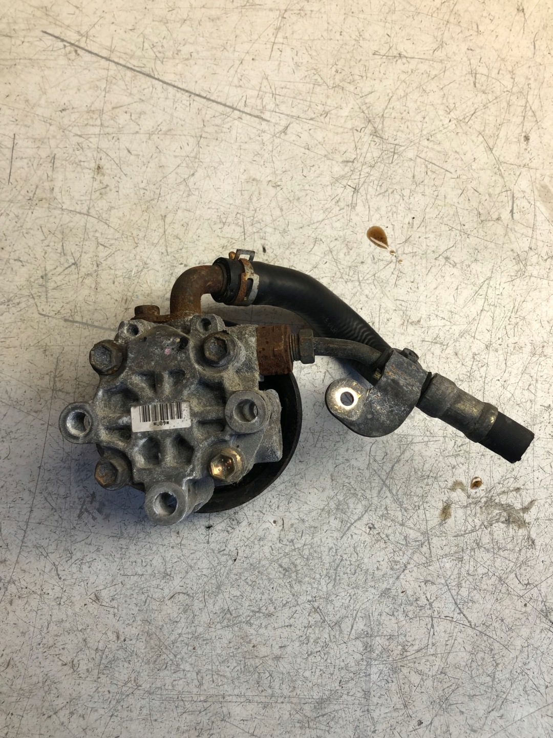 servo pump TOYOTA 2.0 D4D