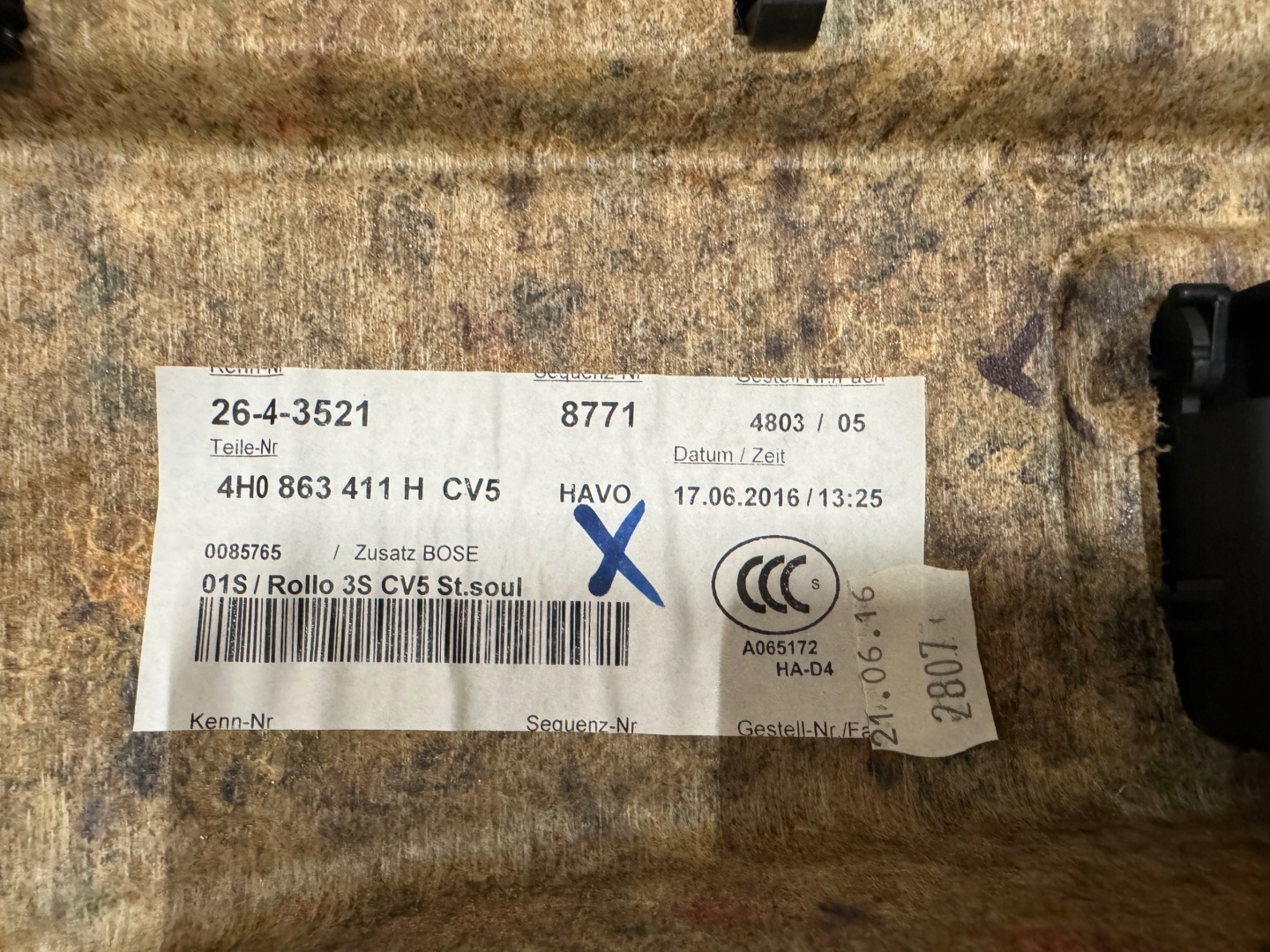 AUDI A8 D4 4H LIFT LONG plato rear boot grid BOSE 4H0863411H 77km