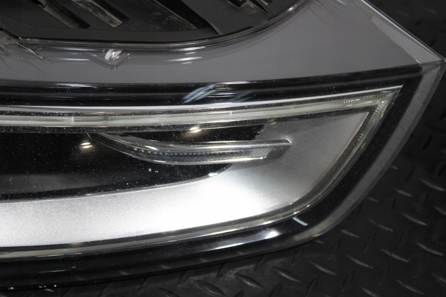 lights front LED AUDI Q3 8U0 8U S-LINE 8U0941006 8U0941005