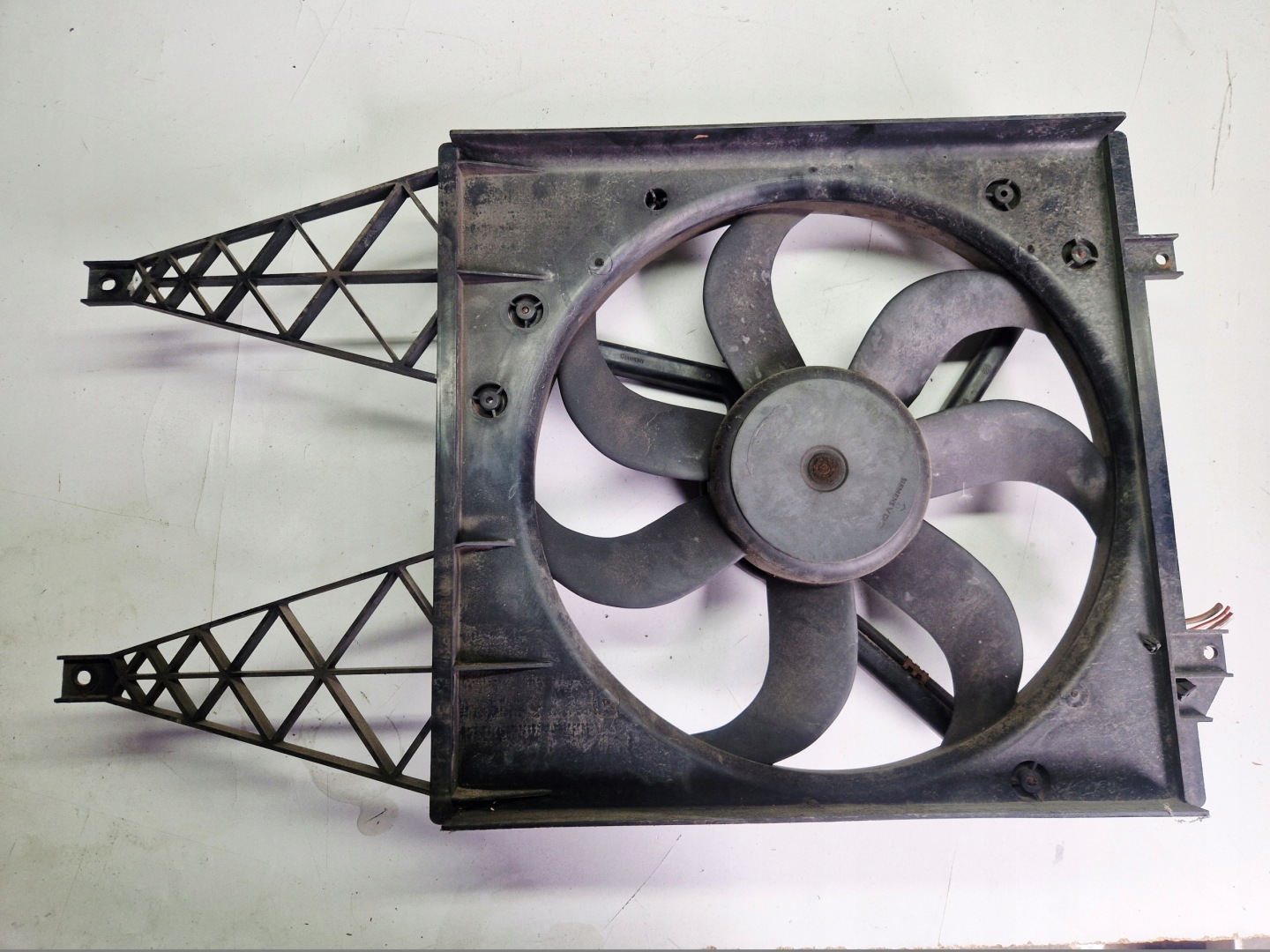 Ventola radiatore 6Q0121207L SKODA FABIA e
