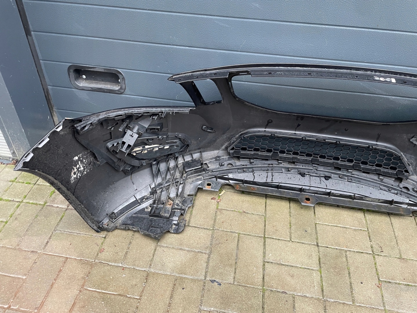 Volvo V60 S60 bumper front front cover lower PDC washers 80795006