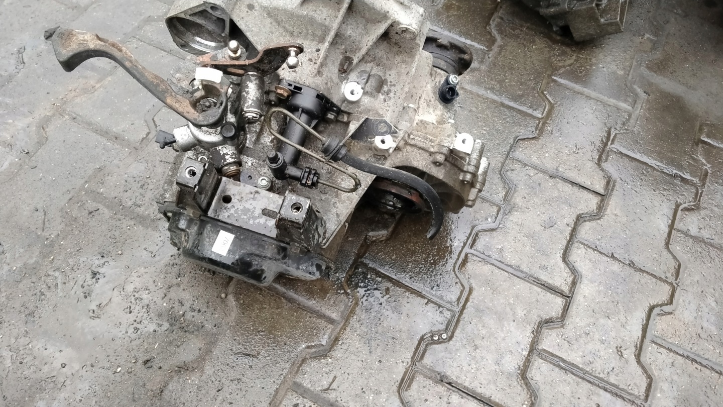 Skoda Fabia e 1,4B 74KW 101KM scatola cambio GDM