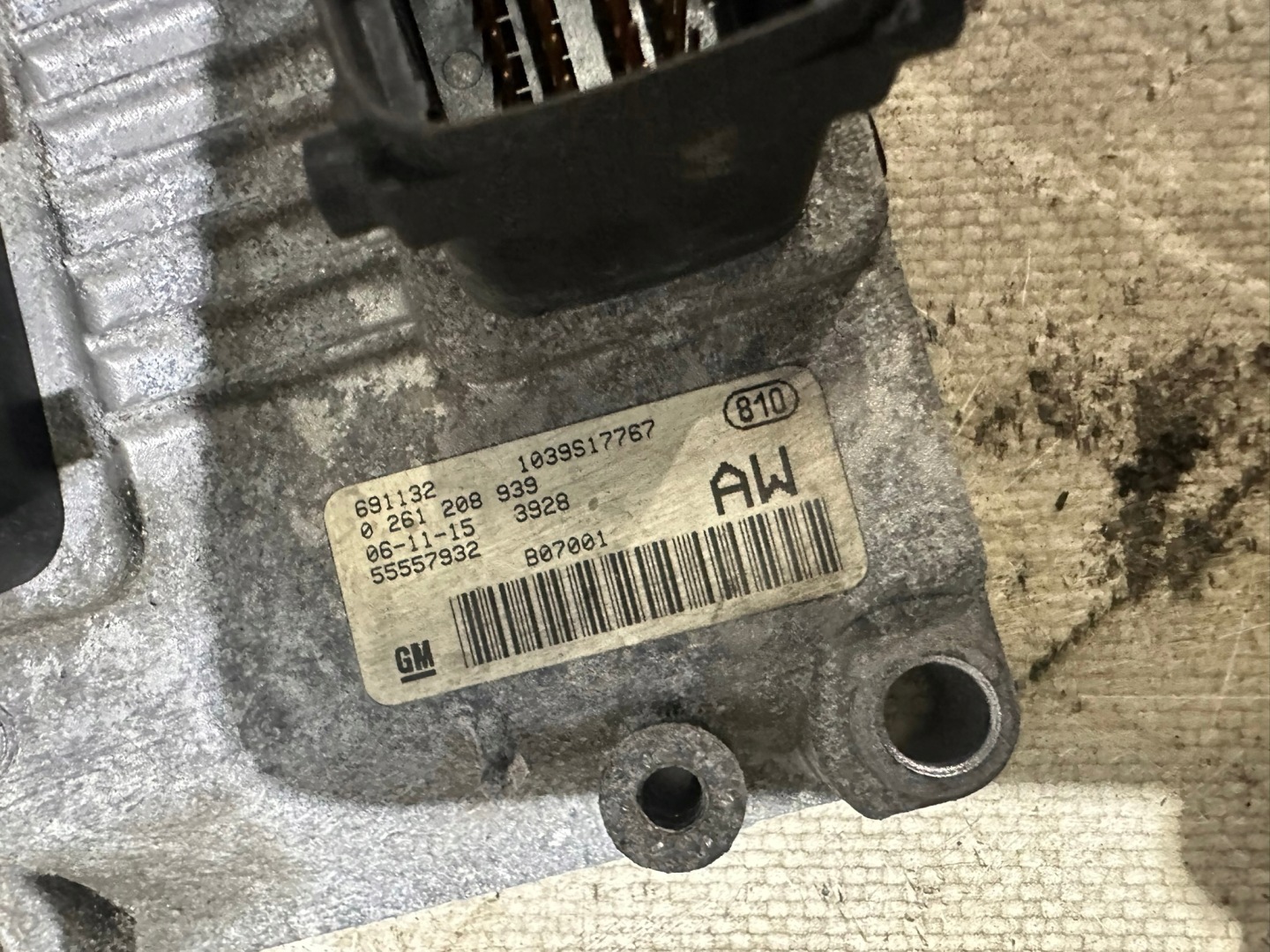 unité de commande électronique uce moteur OPEL CORSA D 1.0B 0261208939