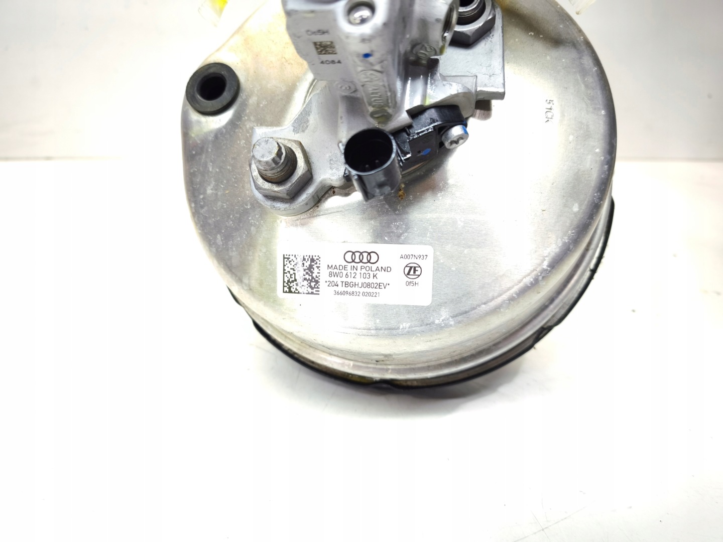 servo Servofreno AUDI A4 B9 A5 LIFT 8W0612103K