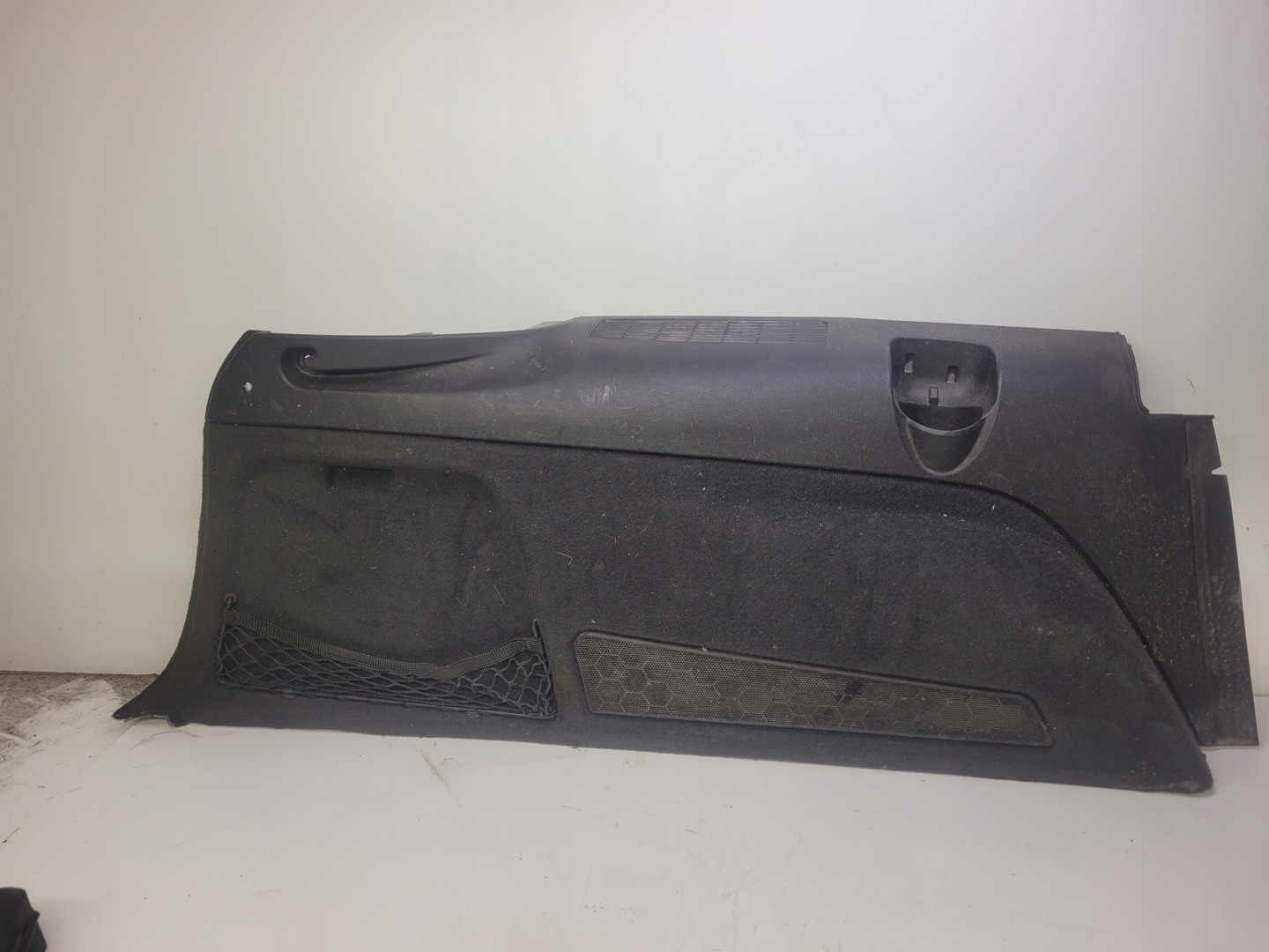 boot upholstery left AUDI Q7 4L 4L0863879Q
