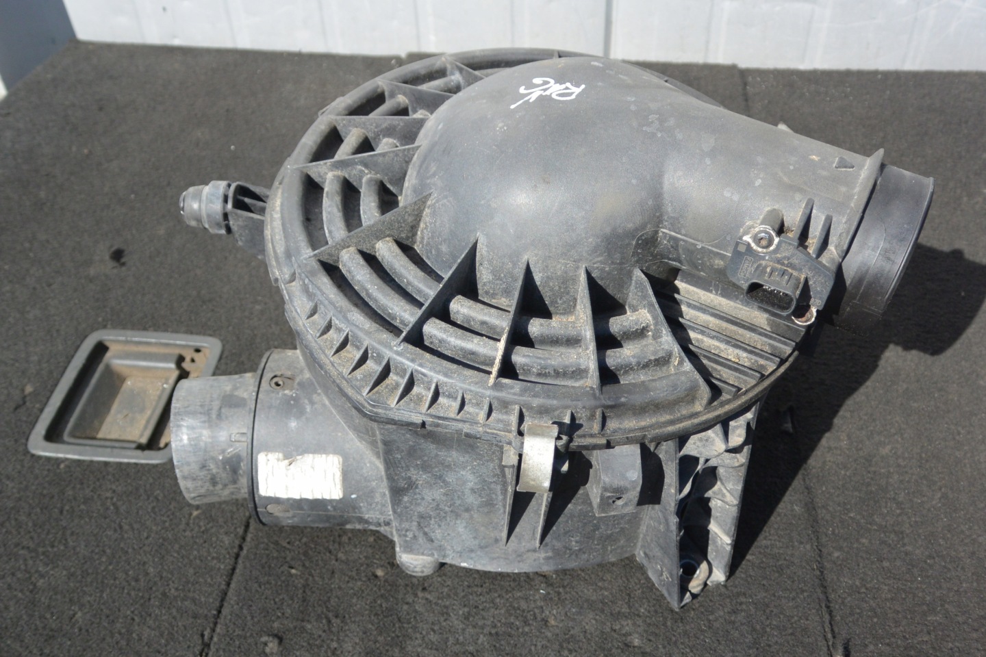 Gehäuse filter luft PUSZKA Luftmassenmesser FORD RANGER V 2.2 3.2 TDCI