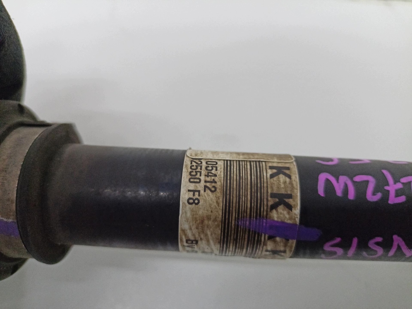 semi-axis front left side Toyota Avensis 3 T270 facelift ZRT272W 2014