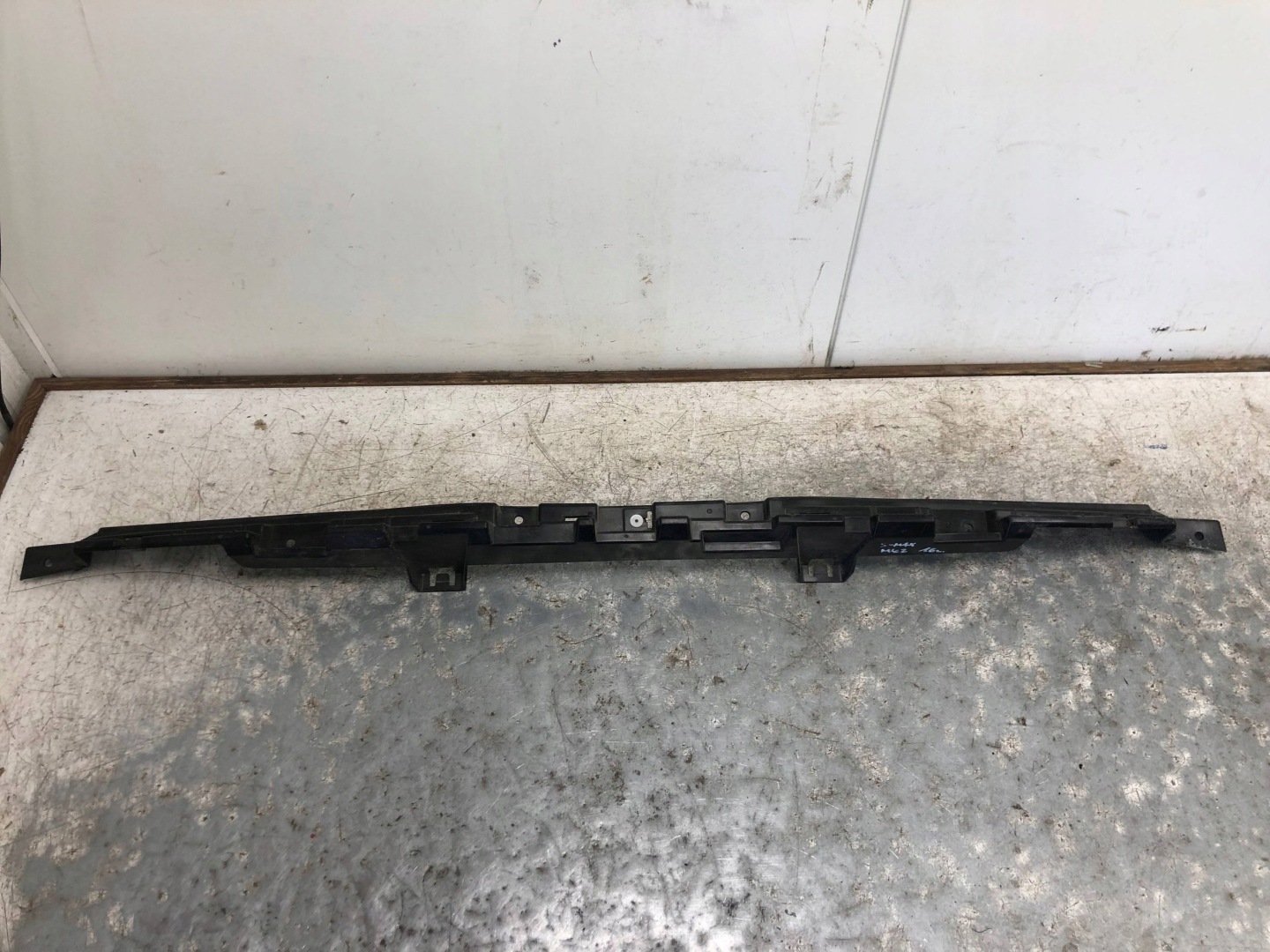 bumper bracket rear part FORD S-MAX MK2 EM2B-17C871-A