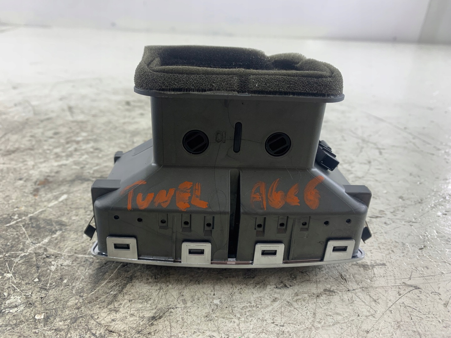 AUDI A6 C6 lüftungsgitter des lüfters heck