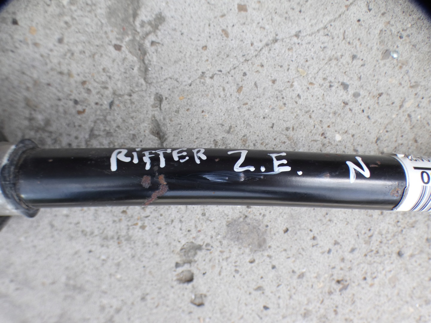 PEUGEOT E-RIFTER IV semi-axis front left 9844355880