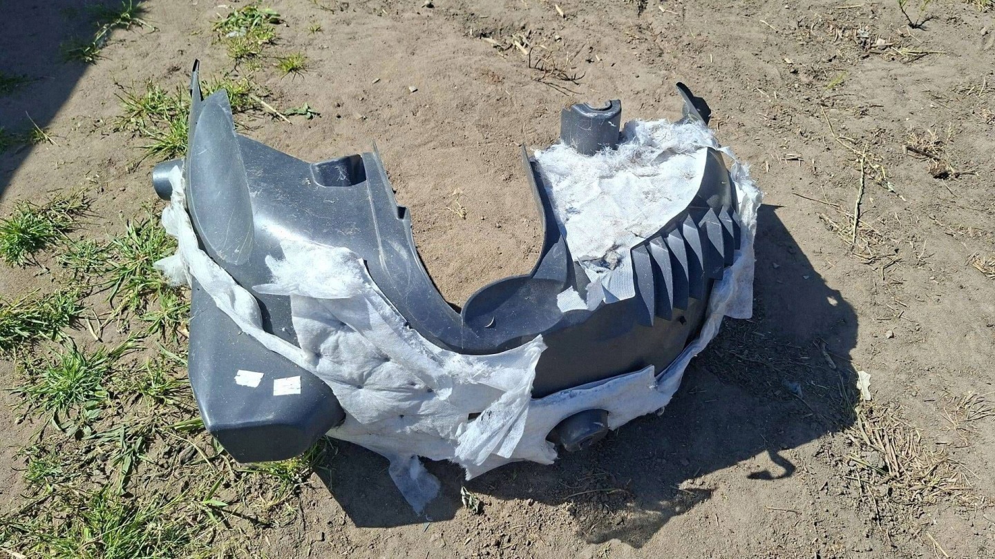 mudguard rear. rear part side left Renault Twingo III 767499503R