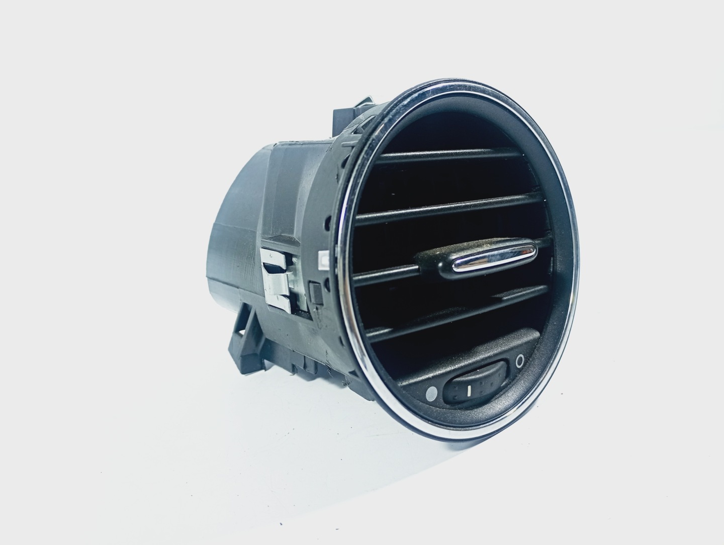 grid air conditioning devices air universal OE 226541 Lancia Delta 3 III 08-14