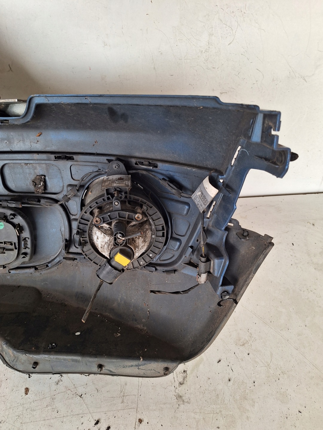 MINI COOPER ONE R55 06-10 bumper petrol