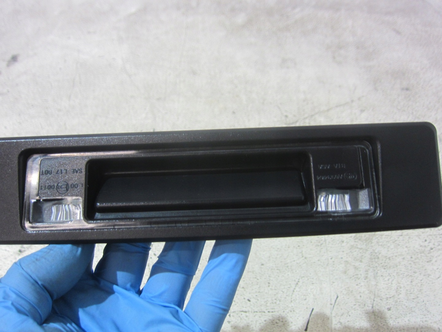 VOLVO XC60 II XC 60 handle button MIKROSTYK bonnet boot 31675535
