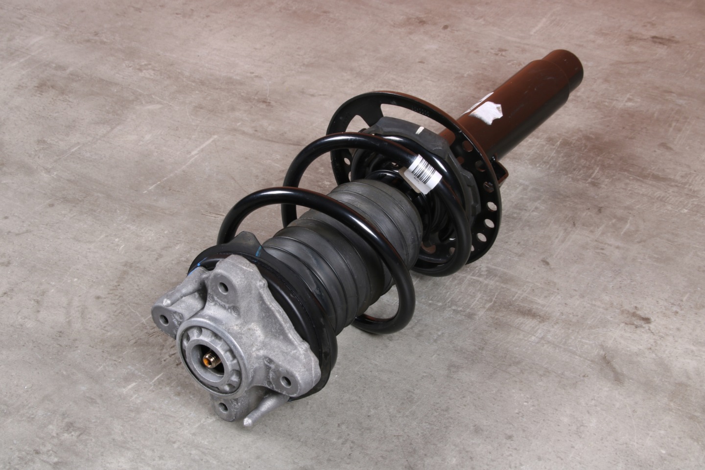 BMW G42 M240i shock absorber left front front 6896531 24215 KM !!!