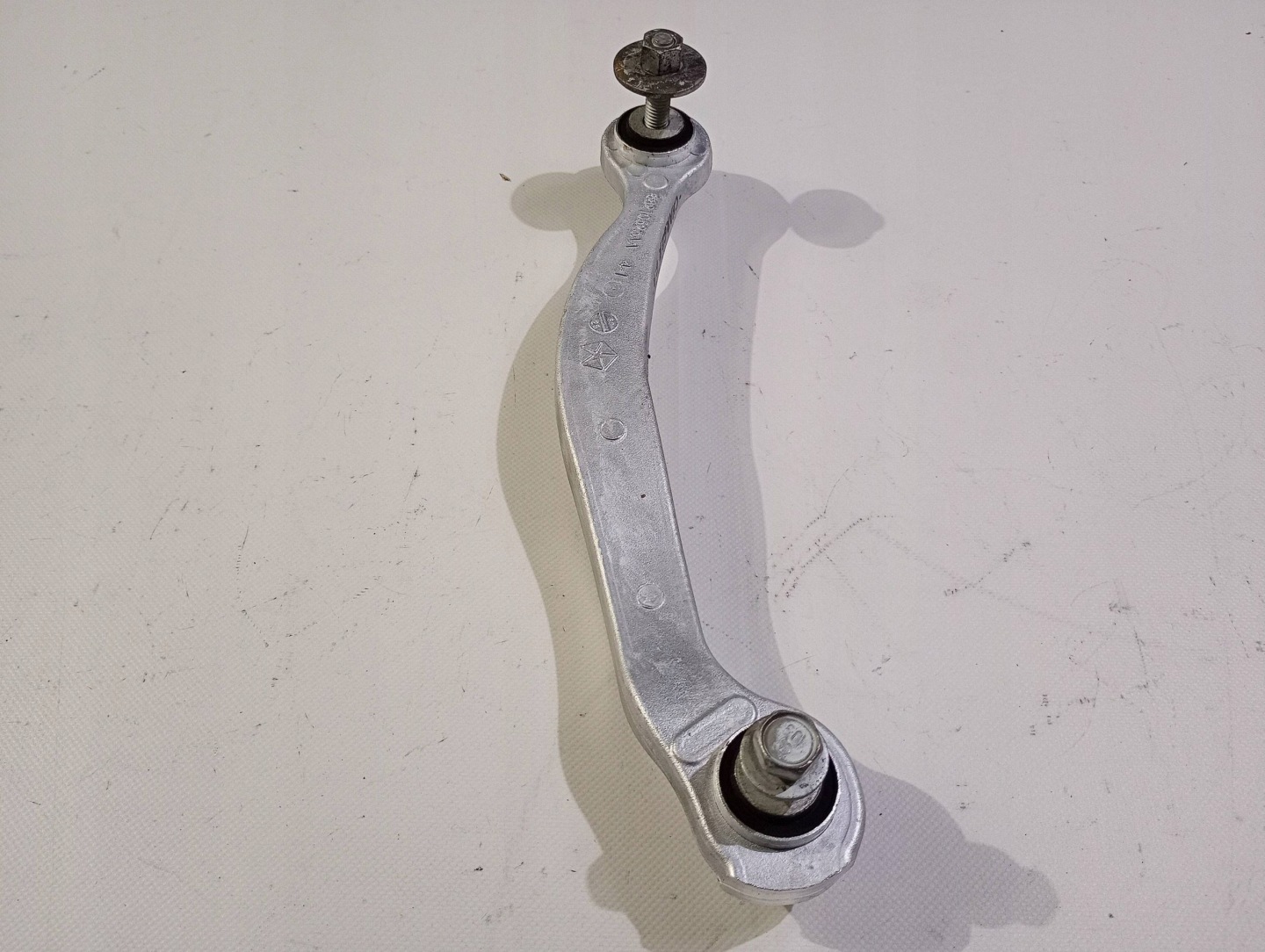arm left rear part rear left Dodge Charger Challenger 2015