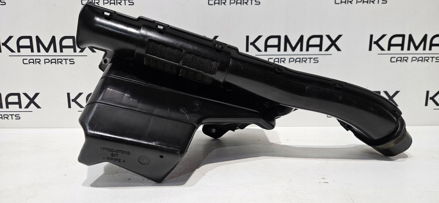 Rezonator intake front Toyota Auris E180 177500T010