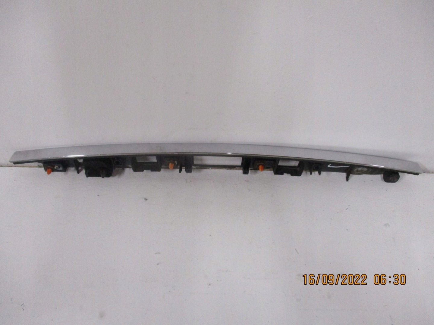 moulding boot MERCEDES 204 A2047400993