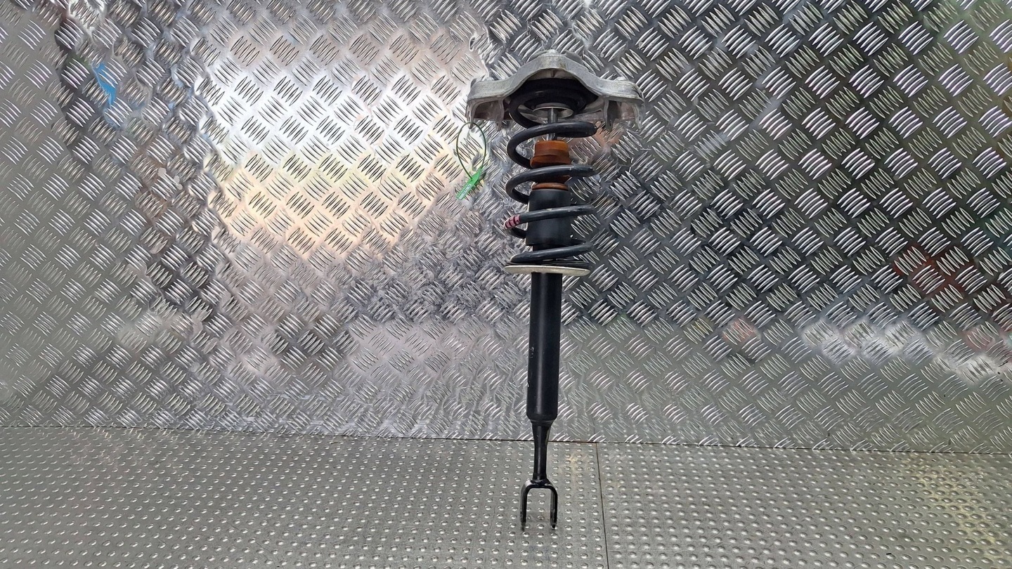 shock absorber right front 8E0413031CT AUDI A4 B7