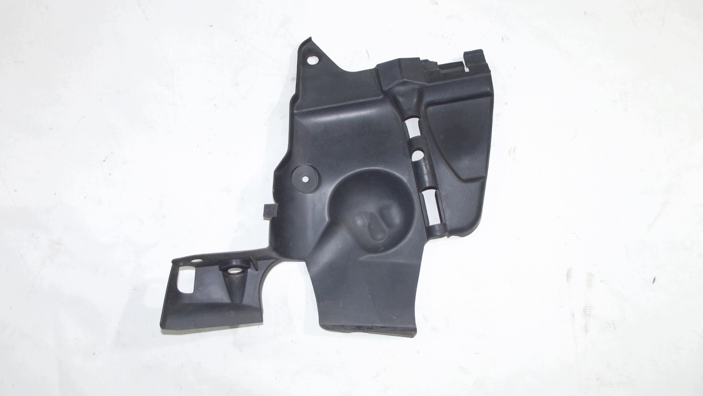 Dacia Duster luftansaugkanal links 638318745R