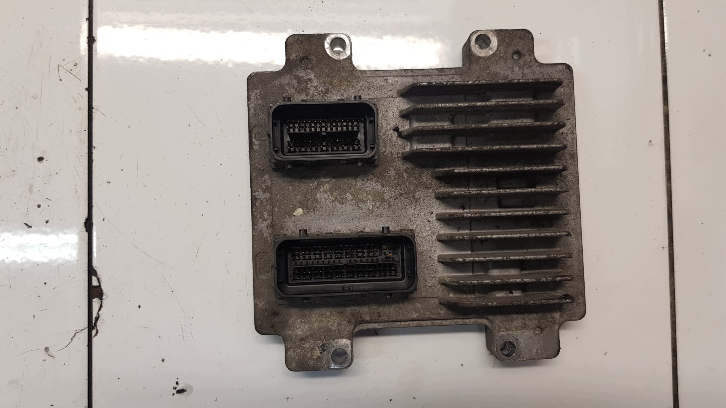 OPEL MOKKA ASTRA ZAFIRA 1.6 computer control unit of the engine 12639891